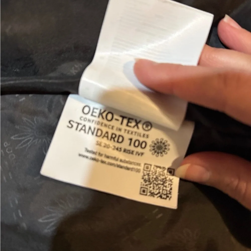 SKHOOP Hooded Puffer Vest - Picture 6 of 7